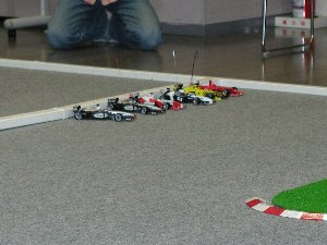 F-1�\�I