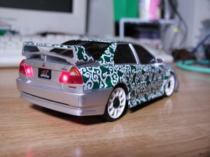���������G�{