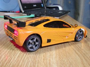 �}�N���[����F1 LM