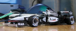 �}�N���[����F-1